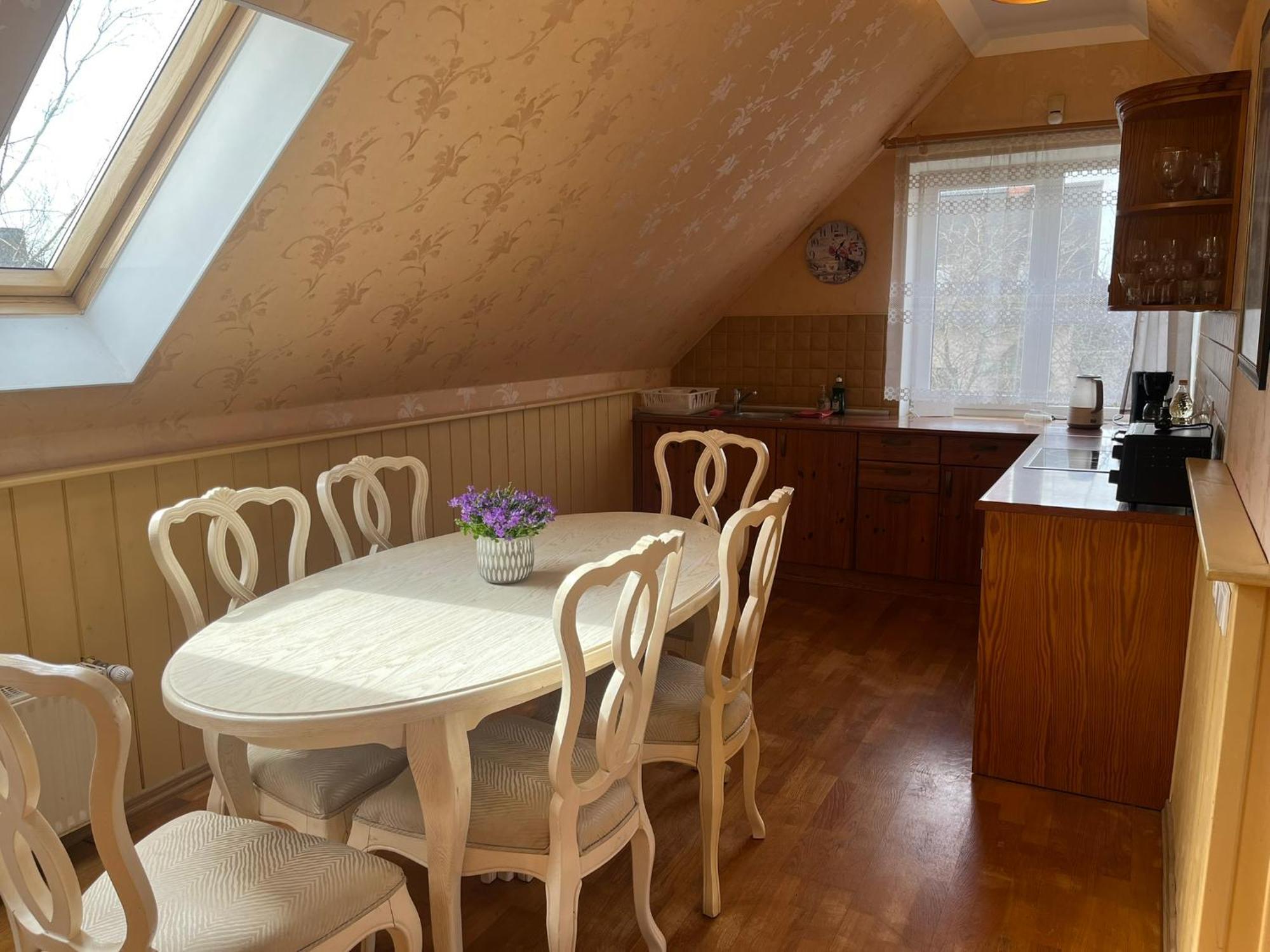 Family House Apartments Salacgrīva المظهر الخارجي الصورة